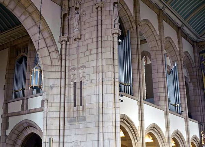 [Cathedral Church of St. Anne, Leeds]