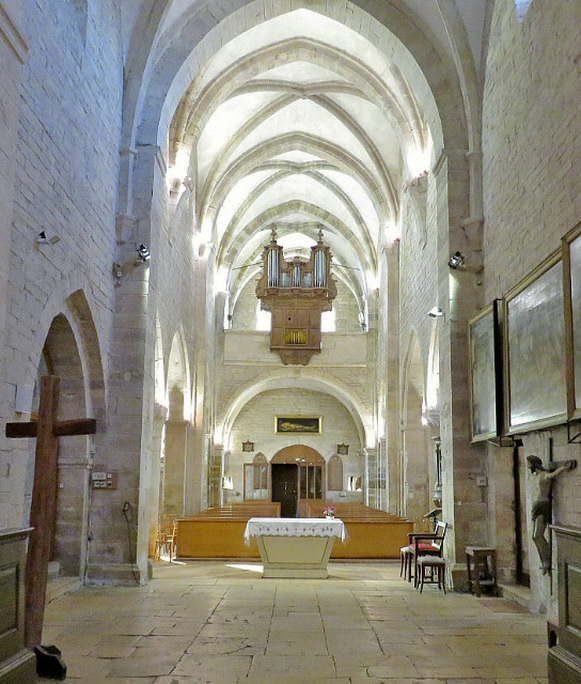 Église SaintHilaire, Pesmes, France