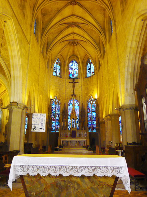 Église de la Madeleine, VerneuilsurAvre, France