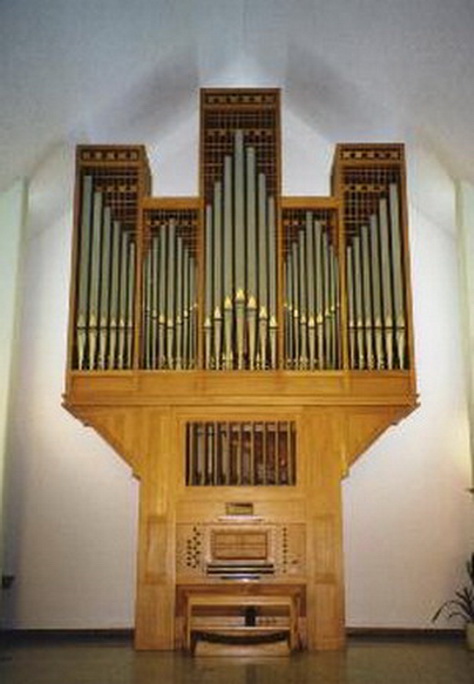 [glise Christ-Roi, Amos]