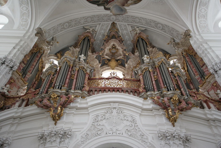 [Basilique Saints Martin et Oswald, Weingarten]