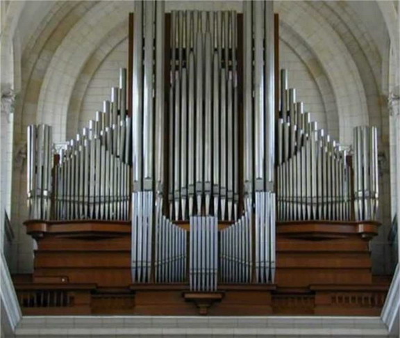 Résultat de recherche d'images pour "orgue roethinger de la cathédrale Saint Vaast"